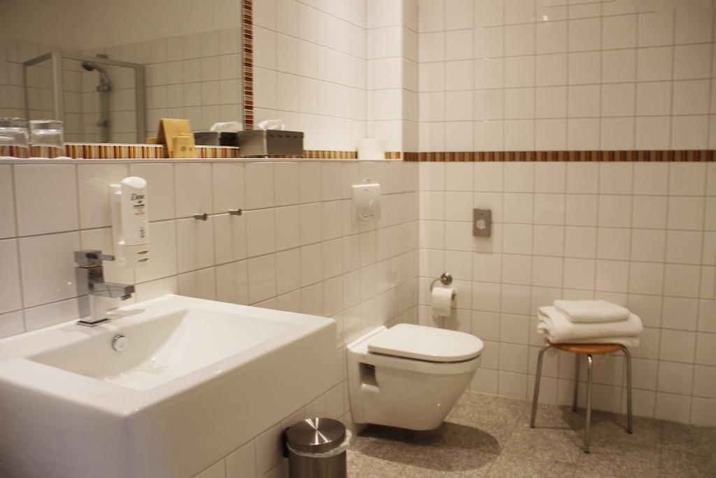 Kur-& Landhotel Borstel - Treff Dabel Eksteriør billede